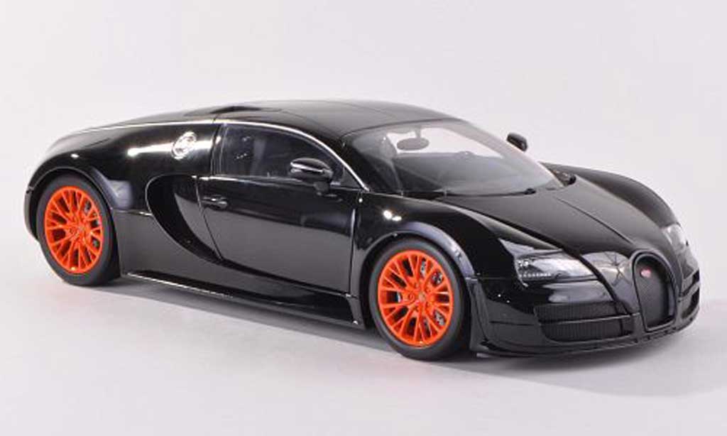 Bugatti Veyron Super Sport 1/18 Minichamps Super Sport nero 2011 modellino in miniatura