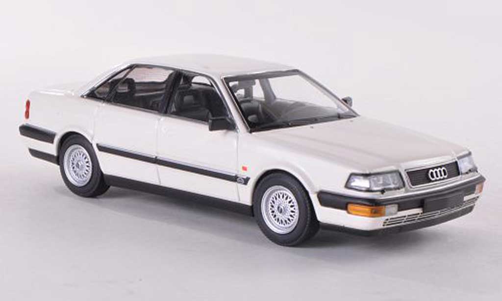 Audi V8 1/43 Minichamps bianco 1988 modellino in miniatura