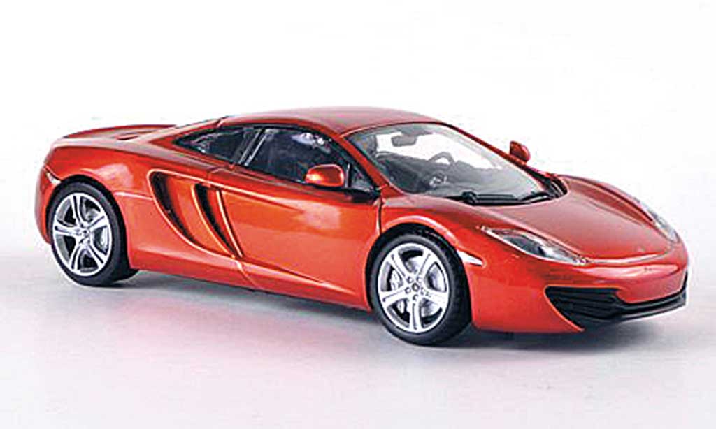 McLaren MP4-12C 1/43 Minichamps orange mit Figur 2011 modellino in miniatura