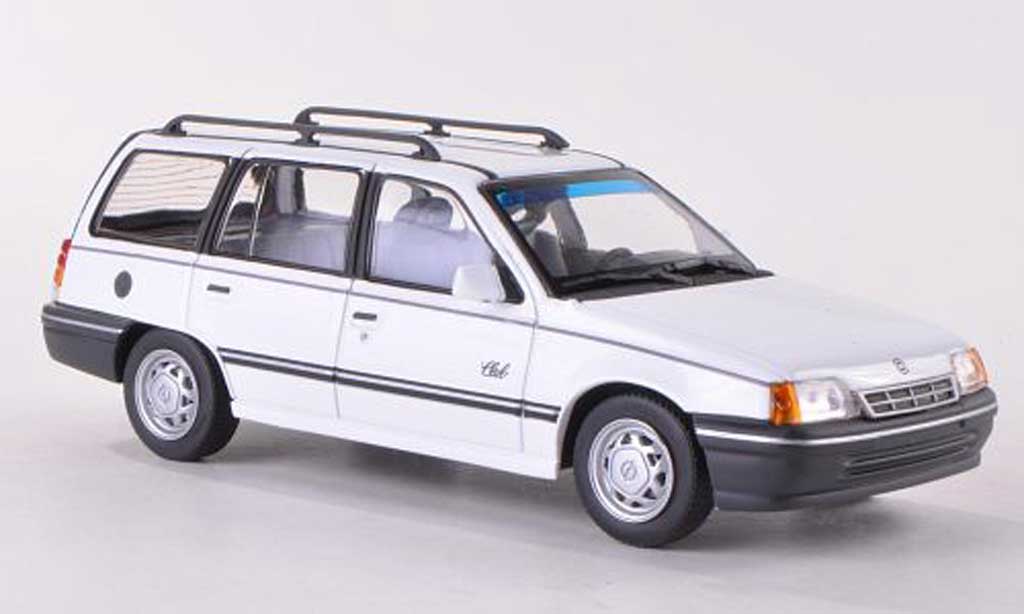Opel Kadett E 1/43 Minichamps E Caravan bianco 1989 modellino in miniatura