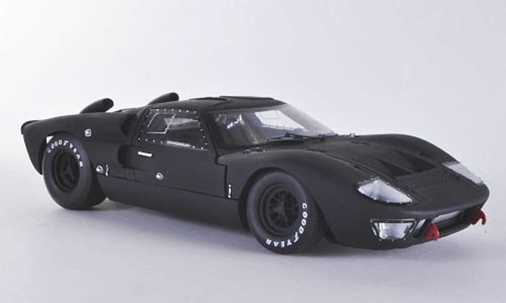 Ford GT40 1/18 Shelby Collectibles GT 40 MK II mattnero 1966 modellino in miniatura