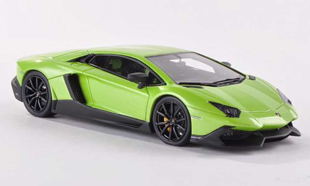 Lamborghini Aventador LP720-4 1/43 Look Smart LP720-4 50e Anniversario grun/mattnero modellino in miniatura