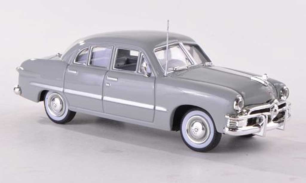 Ford Custom 1950 1/43 American Heritage Models 1950 4-Door Sedan grigio modellino in miniatura