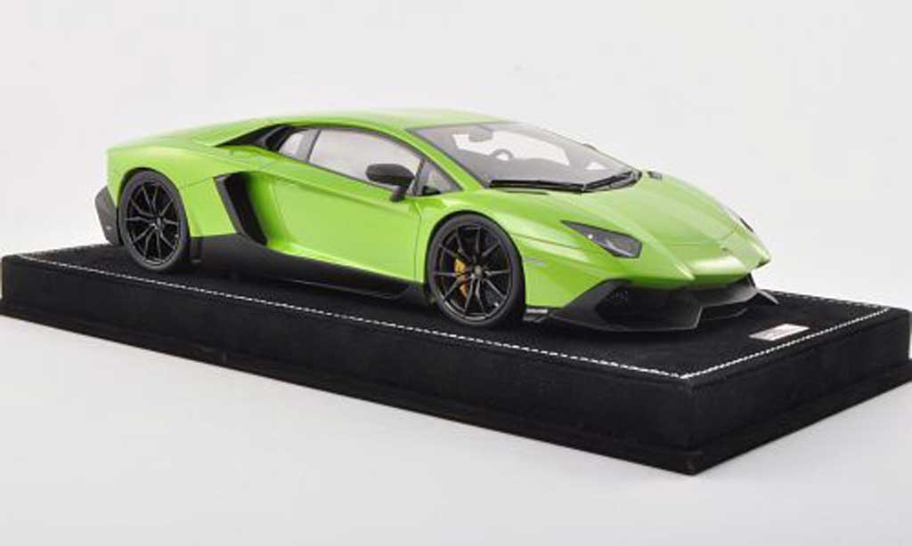 Lamborghini Aventador LP720-4 1/18 MR Collection LP720-4 50eme Anniversaire grun modellino in miniatura