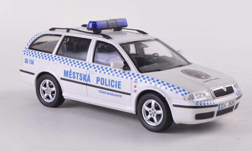 Skoda Octavia Combi 1/43 Abrex Combi Tour Mestska Policie Ceske Budejovice Polizei modellino in miniatura