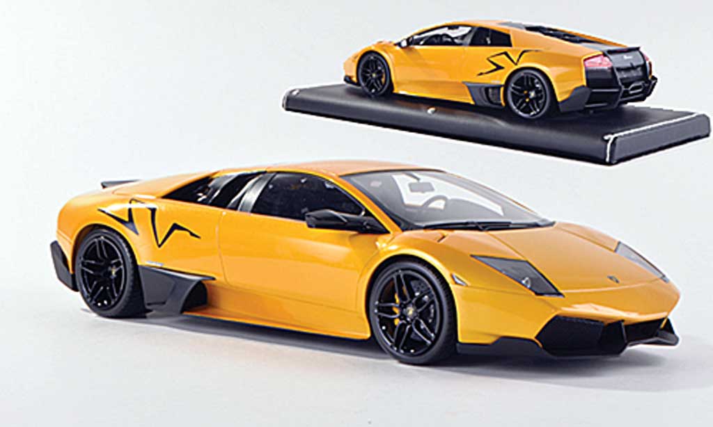 Lamborghini Murcielago LP670 1/18 MR Collection LP670 SV Fixed Wing giallo/matt nero modellino in miniatura