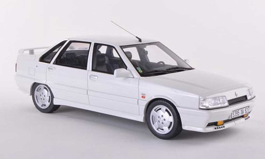 Renault 21 Turbo 1/18 Ottomobile Turbo MK2 bianco modellino in miniatura