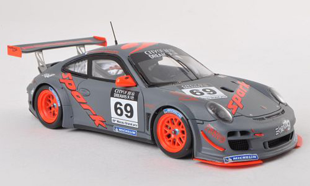 Porsche 997 GT3 1/43 Spark GT3 R 2012 No.69 GT Cup Macau R.Dumas modellino in miniatura