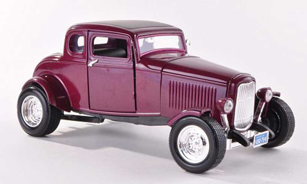 Ford 1932 1/18 Motormax Five-Window Coupe lila modellino in miniatura
