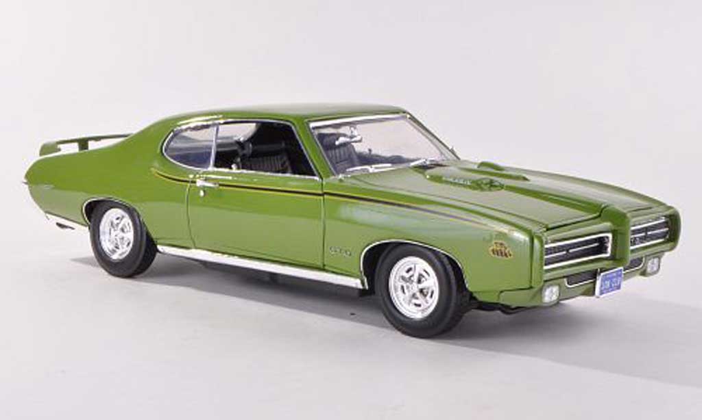 Pontiac GTO 1/18 Motormax Judge grun 1969 modellino in miniatura