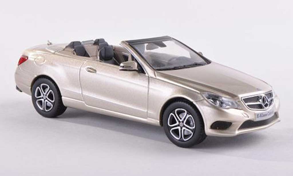 Mercedes Classe E 1/43 Kyosho convertibiles beige 2013 modellino in miniatura