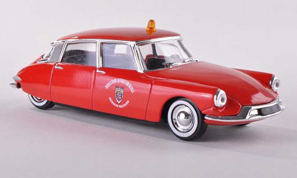 Citroen DS 1/43 Solido pompiers (F) 1956 modellino in miniatura