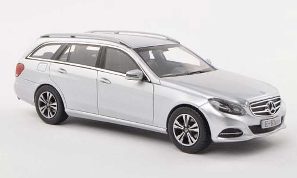 Mercedes Classe E 1/43 Kyosho T-Modele (S212) d 2013 modellino in miniatura