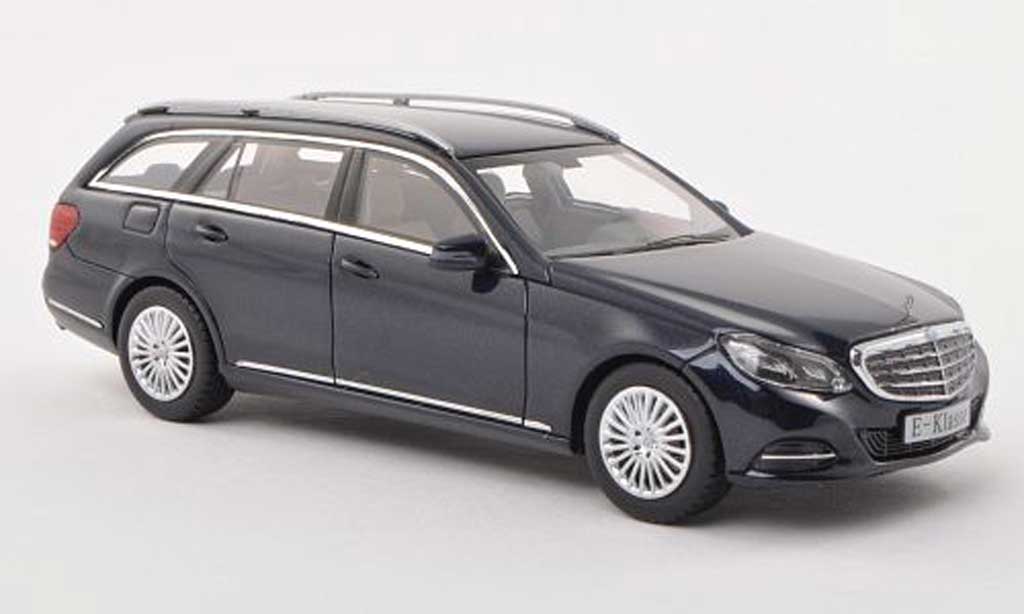 Mercedes Classe E 1/43 Kyosho T-Modele (S212) nero-blu 2013 modellino in miniatura