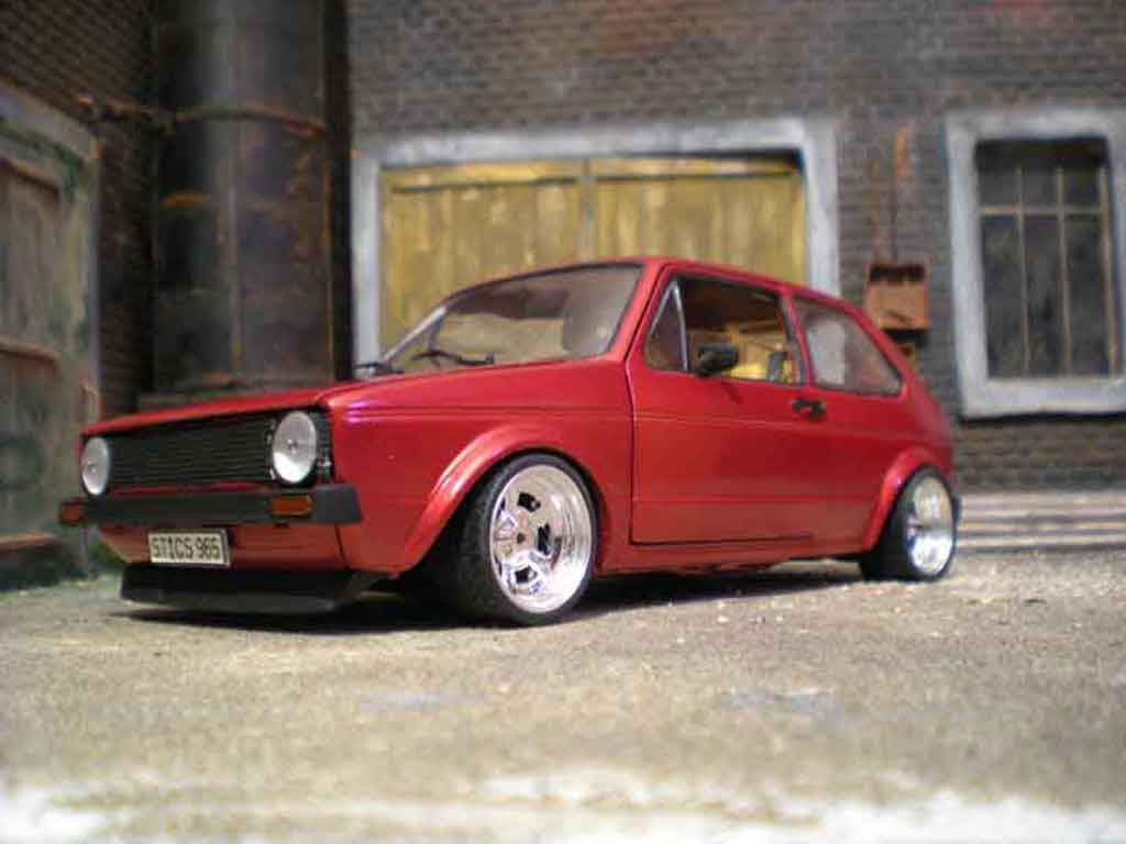 Volkswagen Golf 1 GTI 1/18 Solido jantes bords larges 1 GTI gros deport german look modellino in miniatura