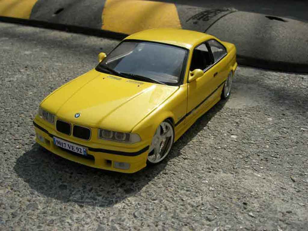 Bmw M3 E36 1/18 Ut Models E36 jantes jantes racing hart modellino in miniatura