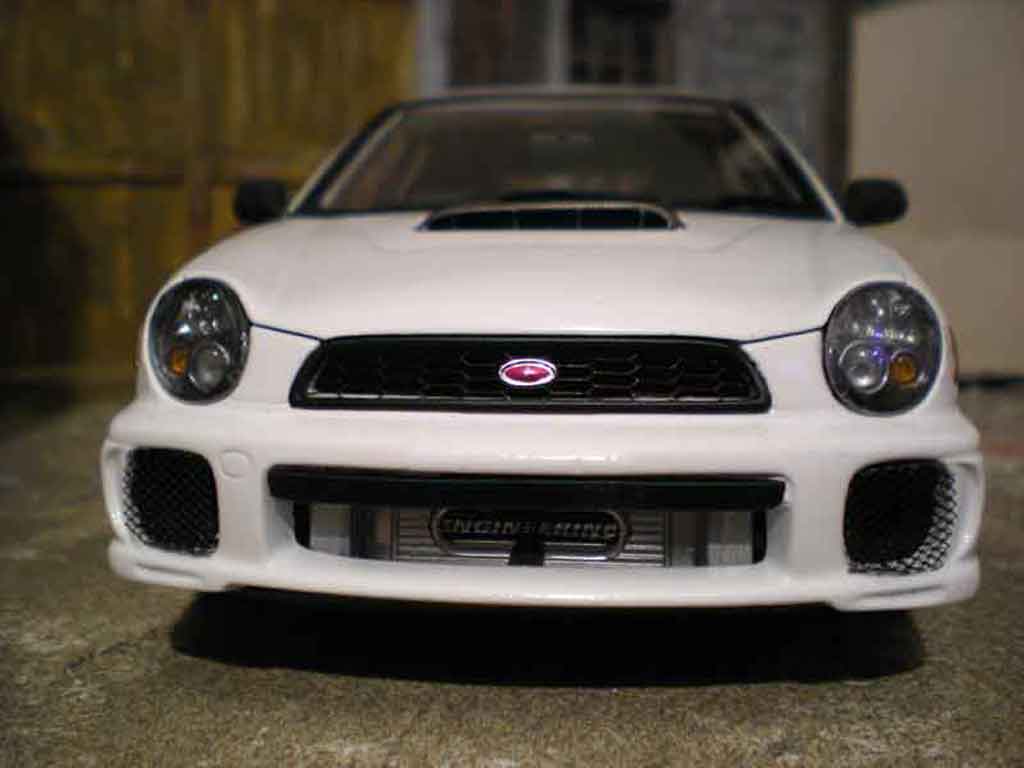 Subaru Impreza WRX Wagon 1/18 Autoart WRX Wagon sti jdm bianco tuning modellino in miniatura