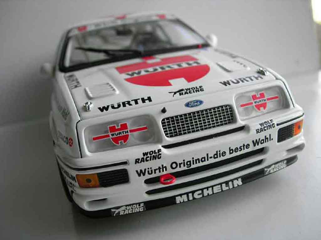 Ford Sierra RS 500 1/18 Minichamps RS 500 a.hahne modellino in miniatura