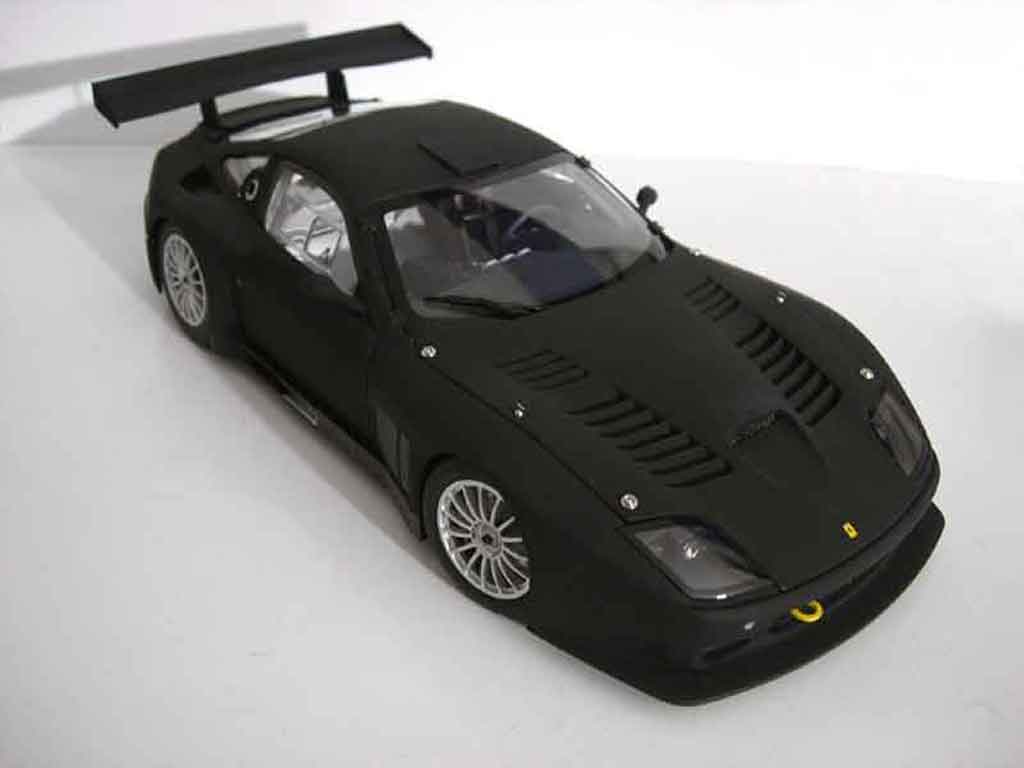 Ferrari 575 GTC 1/18 Kyosho GTC competition satin black modellino in miniatura