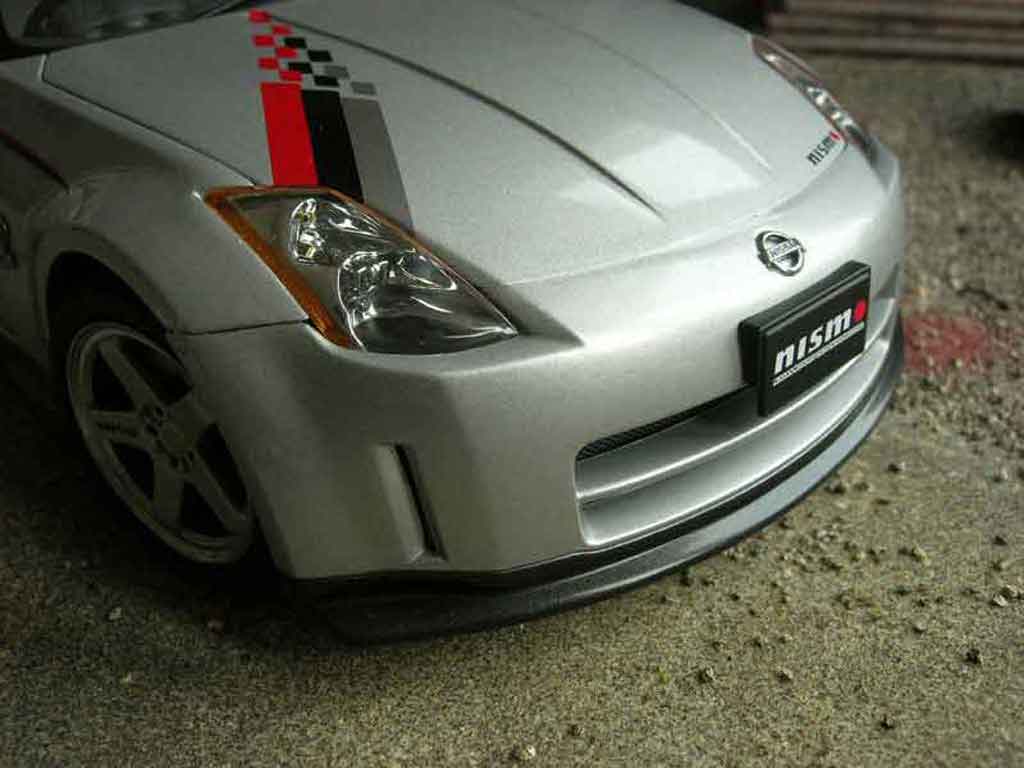 Nissan 350Z 1/18 Autoart Nismo s-tune modellino in miniatura