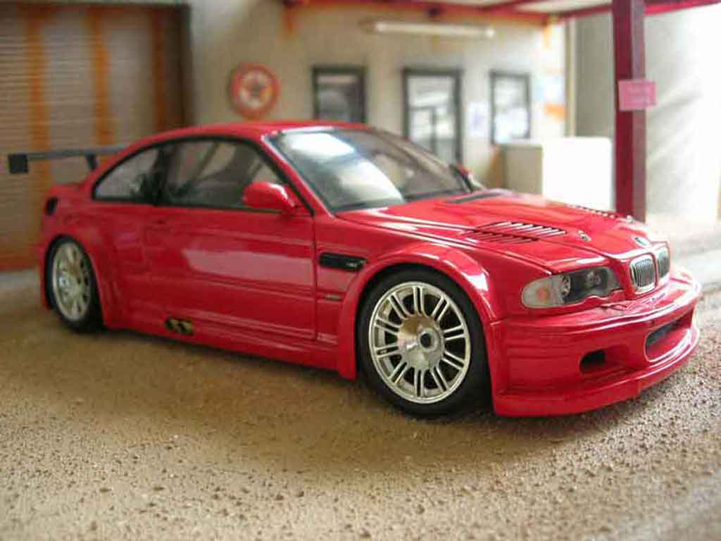 Bmw M3 E46 1/18 Minichamps GTR E46 rosso modellino in miniatura