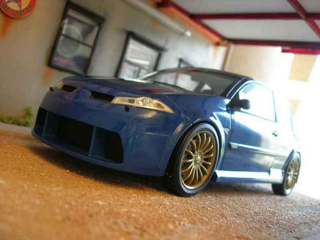 Renault Megane MTK 1/18 Norev MTK vampire blu modellino in miniatura