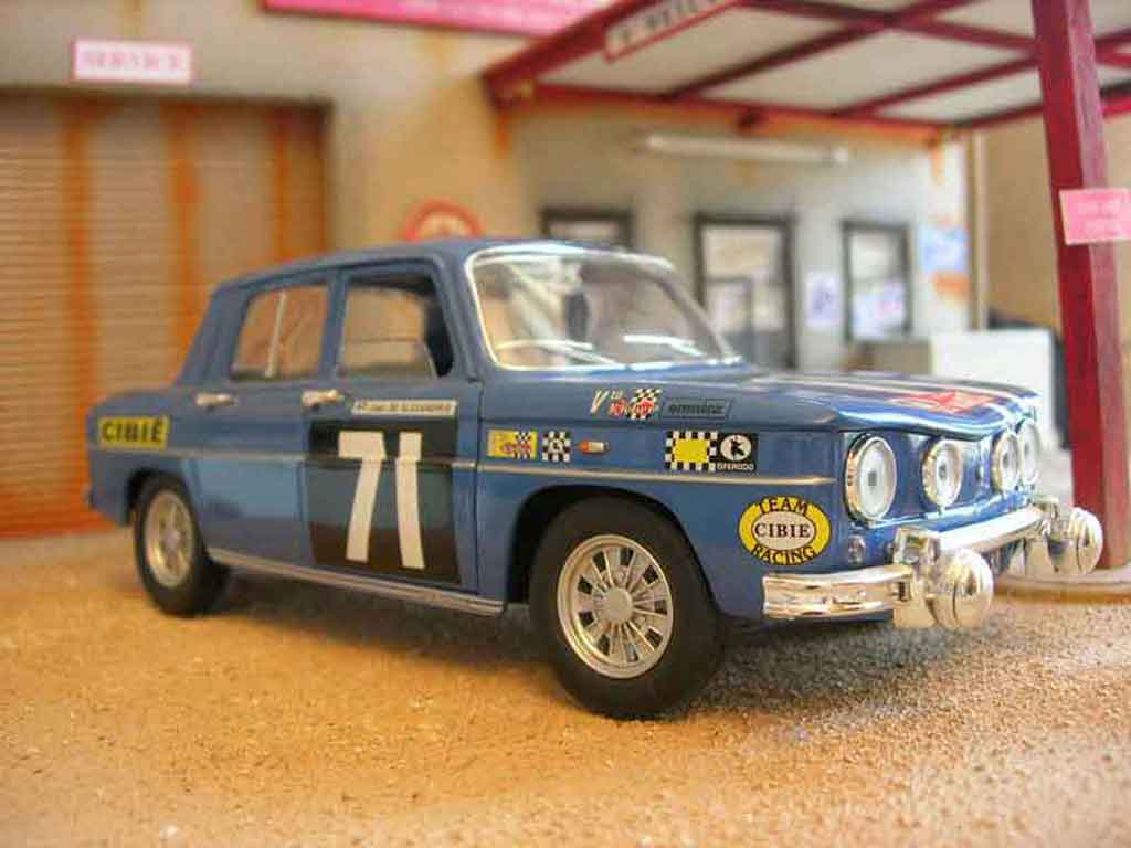 Renault 8 Gordini 1/18 Solido Gordini rallye modellino in miniatura