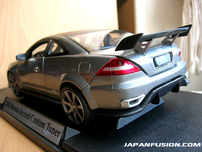Honda Accord 1/18 Motormax 2003 grigio modellino in miniatura