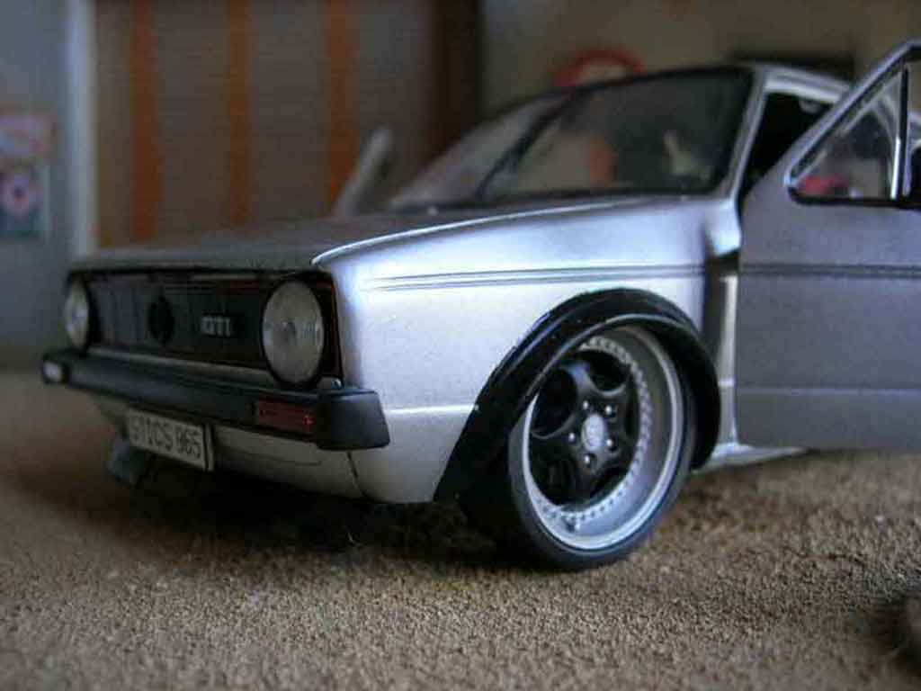 Volkswagen Golf 1 GTI 1/18 Solido jantes Porsche 1 GTI rs modellino in miniatura