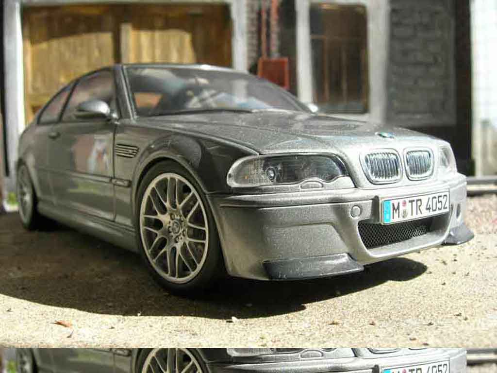Bmw M3 E46 1/18 Autoart E46 csl modellino in miniatura