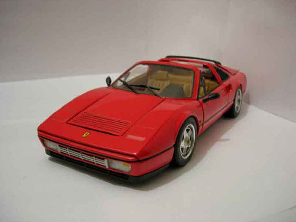 Ferrari 328 GTS 1/18 Anson GTS rosso 1988 modellino in miniatura