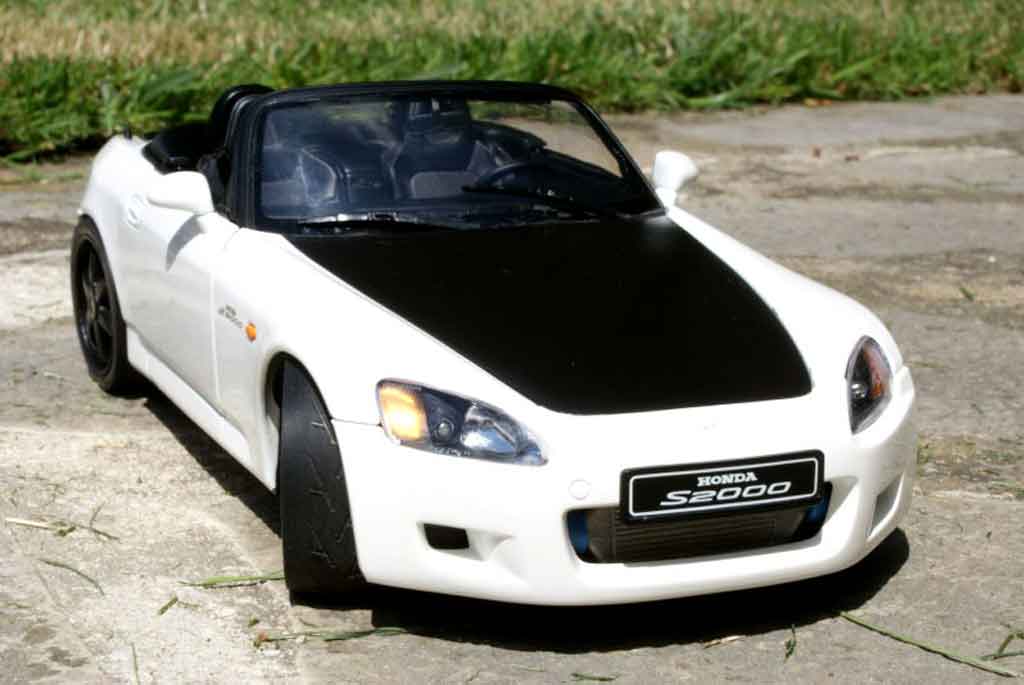 Honda S2000 1/18 Autoart bianco preparation turbo tuning modellino in miniatura