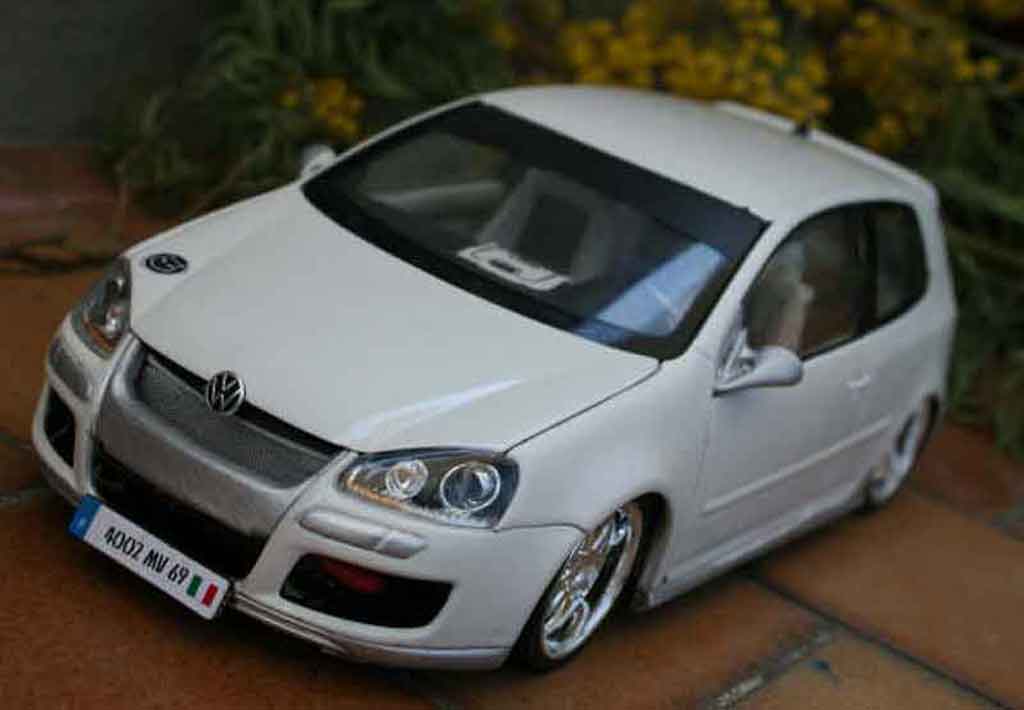 Volkswagen Golf V GTI 1/18 Norev V GTI alpine bianco sono tuning modellino in miniatura
