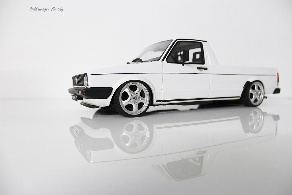 Volkswagen Caddy 1/18 Ottomobile bianco jantes porsche 17 pouces tuning modellino in miniatura