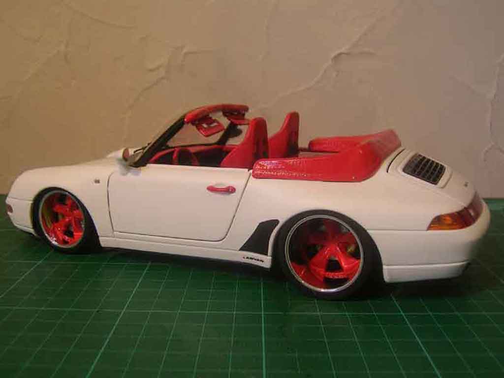 Porsche 993 Cabriolet 1/18 Burago Cabriolet Carrera tuning tuning modellino in miniatura