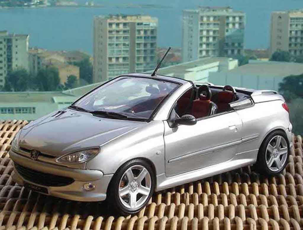 Peugeot 206 CC 1/18 Solido CC rc tuning modellino in miniatura