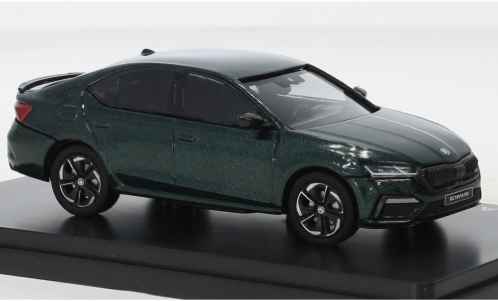 Skoda Octavia 1/43 Abrex IV RS metallise verde 2020 modellino in miniatura