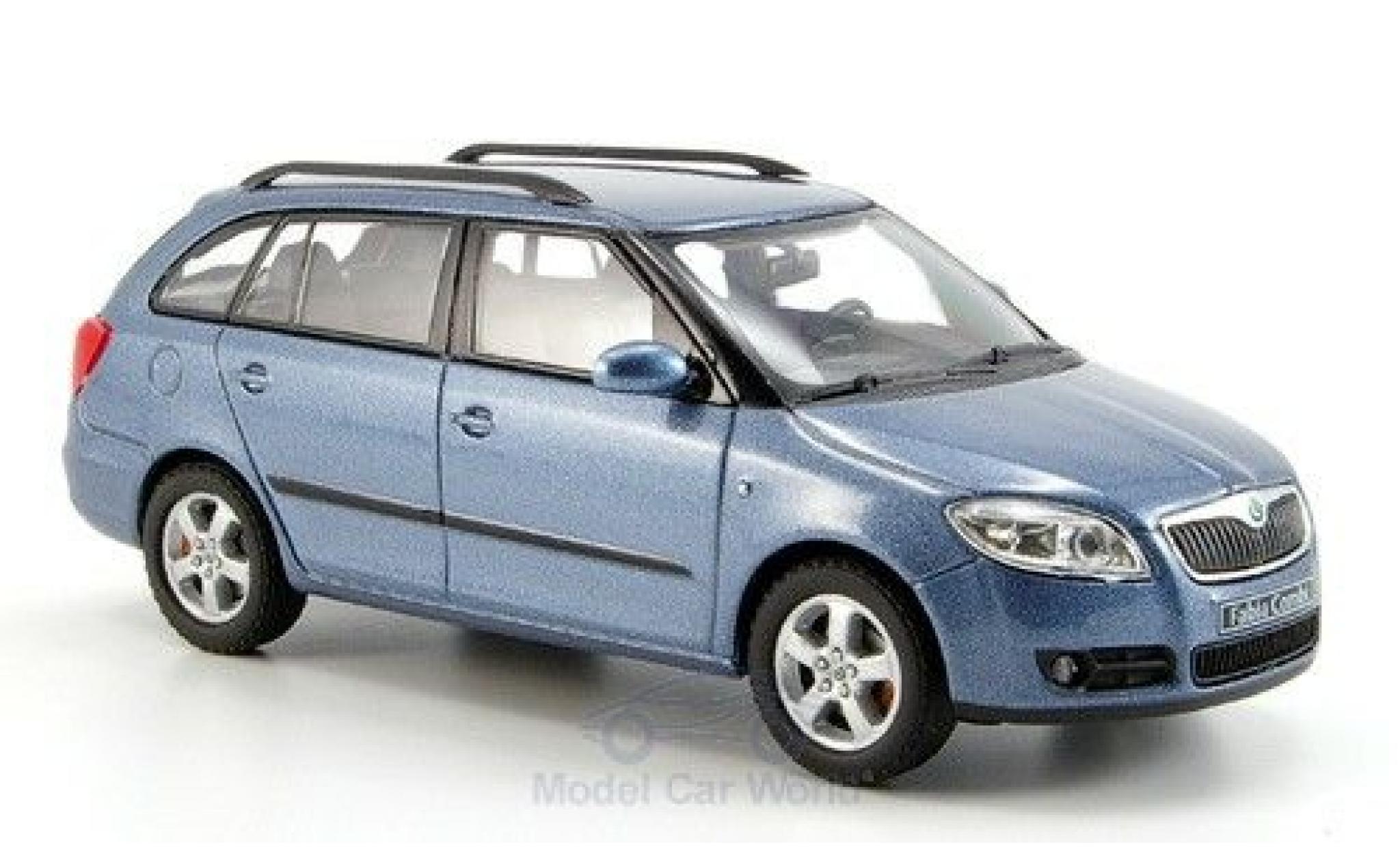Skoda Fabia 1/43 Abrex II Kombi metallico blu modellino in miniatura