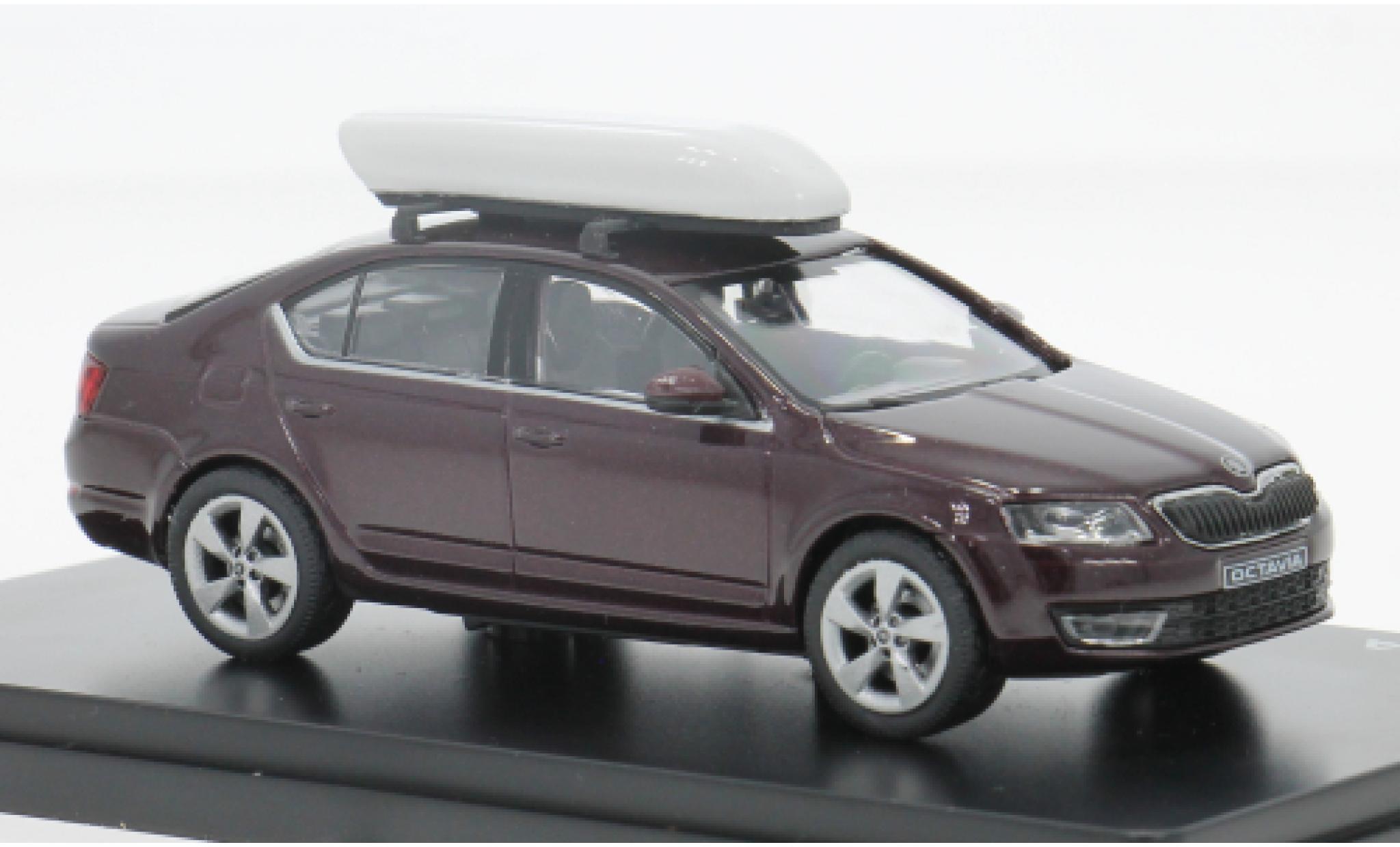 Skoda Octavia Abrex IV FL braun 2024 1:43 modellino in miniatura