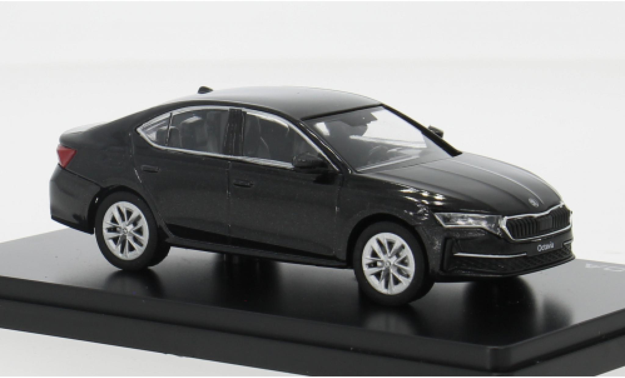 Skoda Octavia 1/43 Abrex IV FL schwarz 2024 1:43 modellino in miniatura