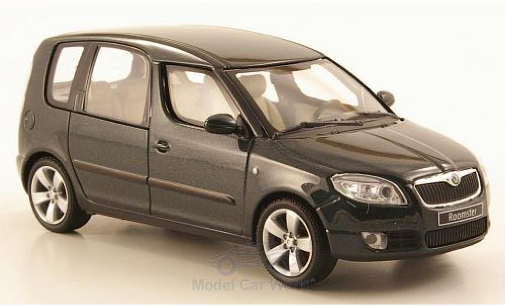 Skoda Roomster 1/43 Abrex metallico verde 2006 modellino in miniatura