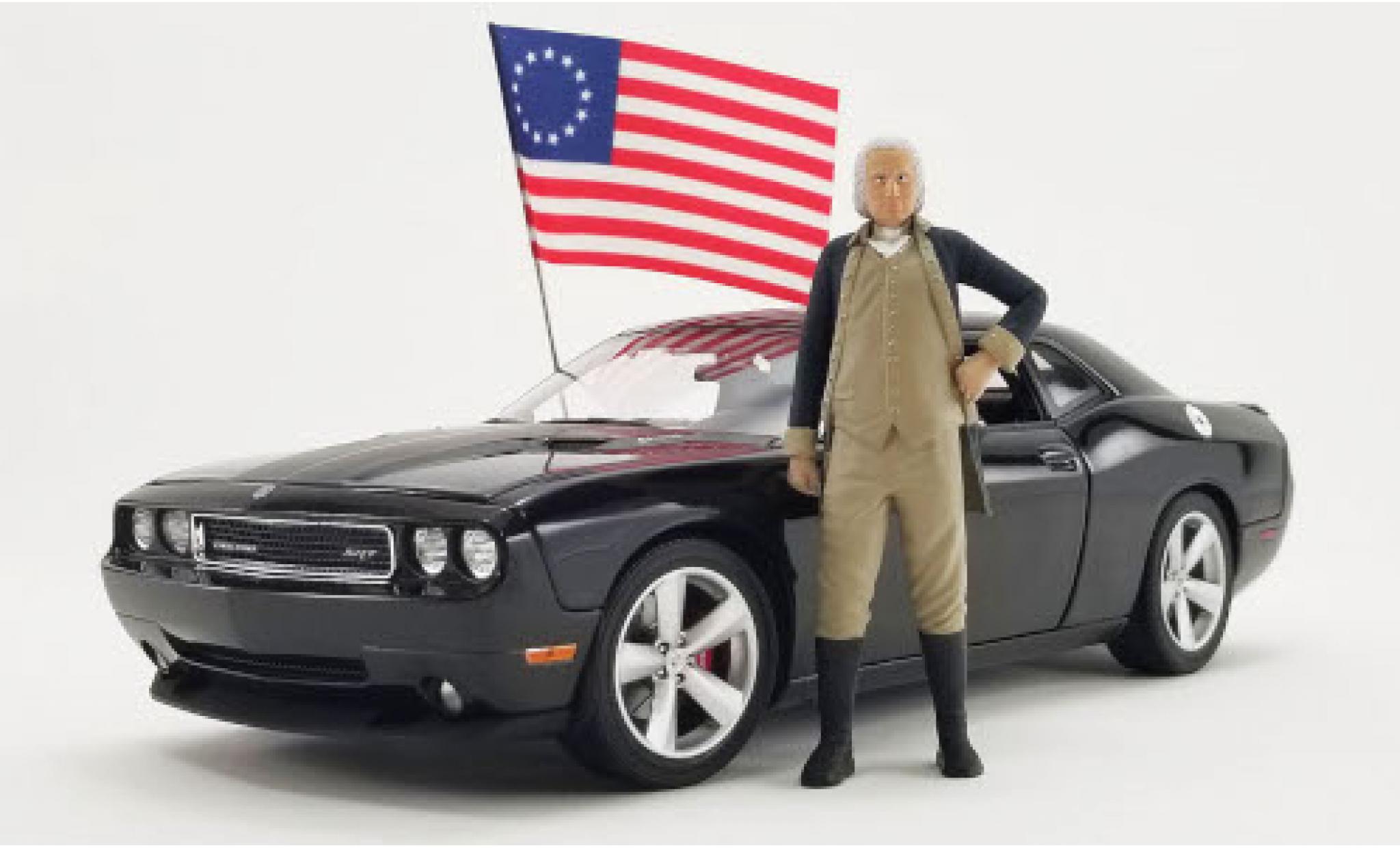 Dodge Challenger 1/18 ACME SRT8 George Washington Edition blu 2010 mit Figur und Flagge modellino in miniatura