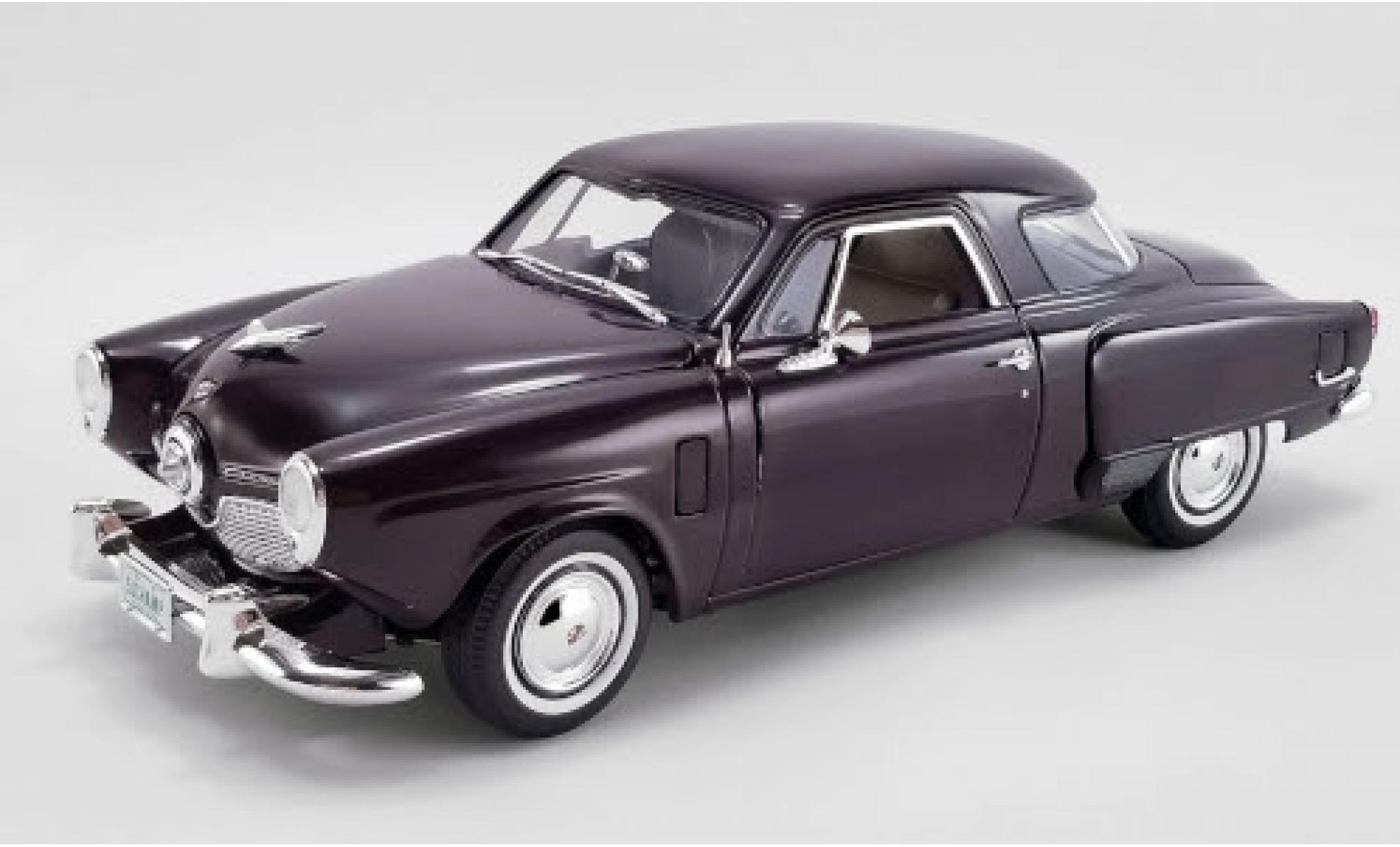Studebaker Champion 1/18 ACME rosso 1951 modellino in miniatura