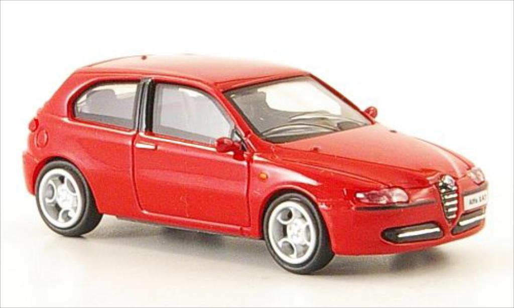 Alfa Romeo 147 1/87 Ricko rosso 2001 modellino in miniatura
