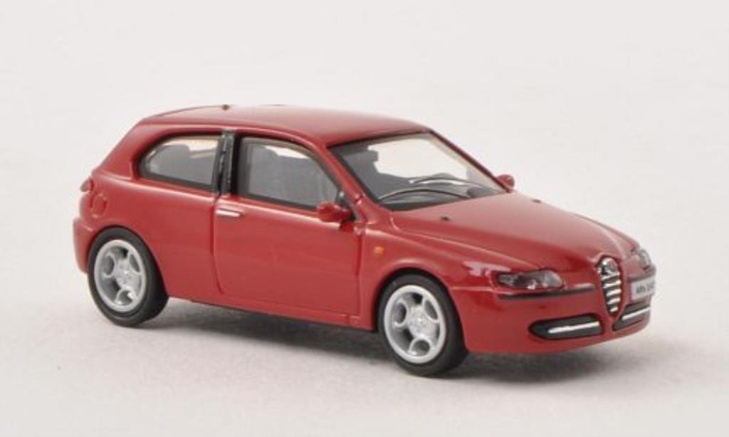 Alfa Romeo 147 1/87 Busch rosso 3-Turer 2001 modellino in miniatura