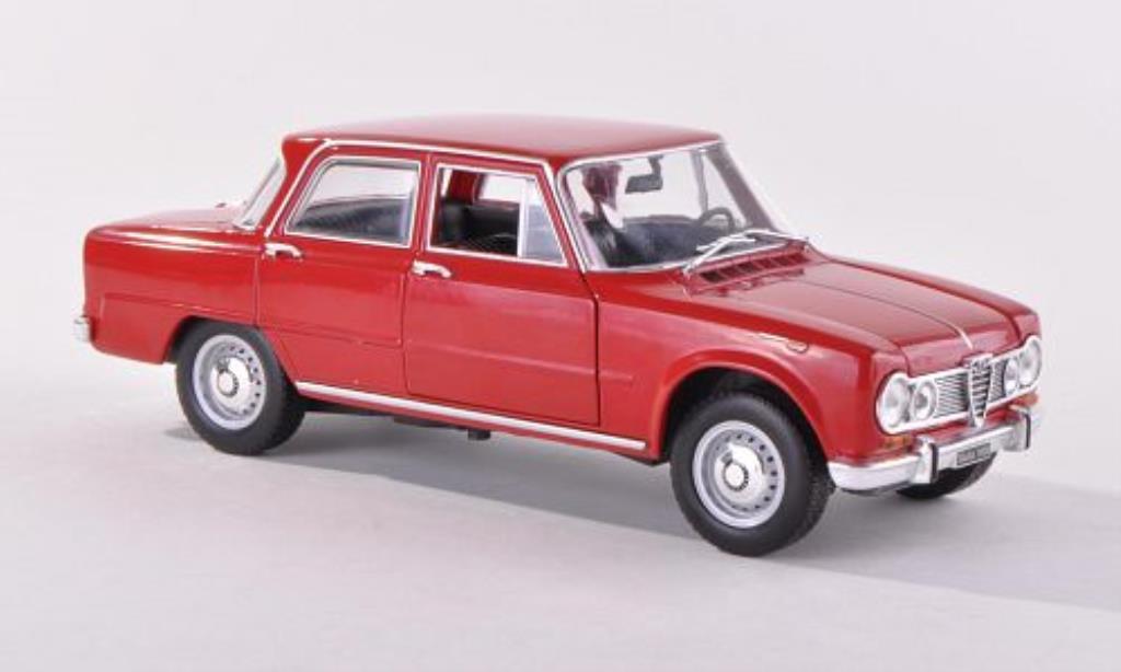 Alfa Romeo Giulia 1600 1/24 WhiteBox 1600 Super rosso modellino in miniatura