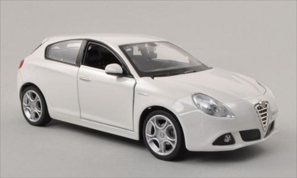Alfa Romeo Giulietta 1/24 Burago (940) bianco modellino in miniatura