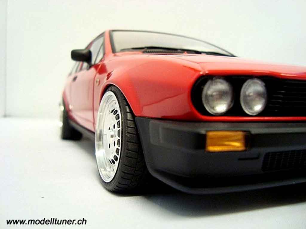 Alfa Romeo GT 2.0 1/18 Autoart V 2.0 alfetta 1980 tuning modellino in miniatura