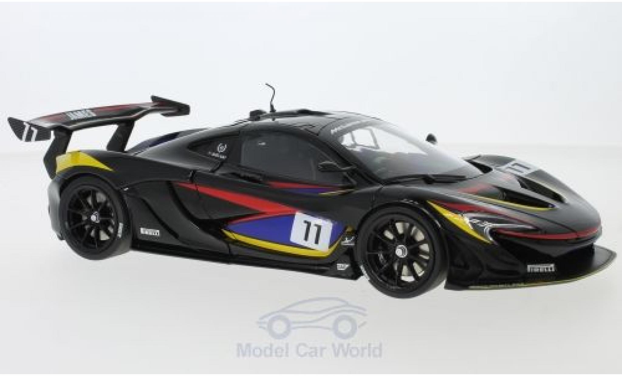 McLaren P1 1/18 Almost Real GTR RHD James Hunt 40th Anniversary modellino in miniatura