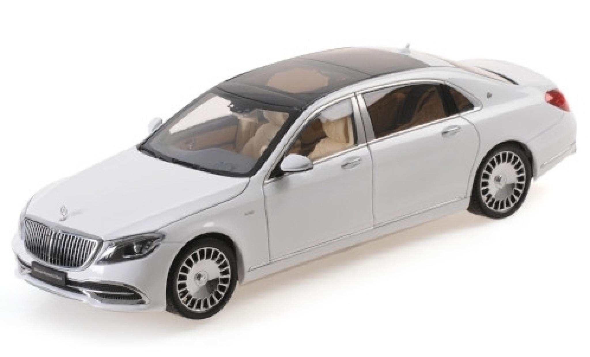 Mercedes CLA 1/18 Almost Real Maybach Classe S metallico bianco 2019 modellino in miniatura